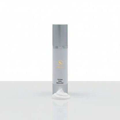 THE SHARVAE Aure Oil-Free Daily Moisturizer, airless pump bottle